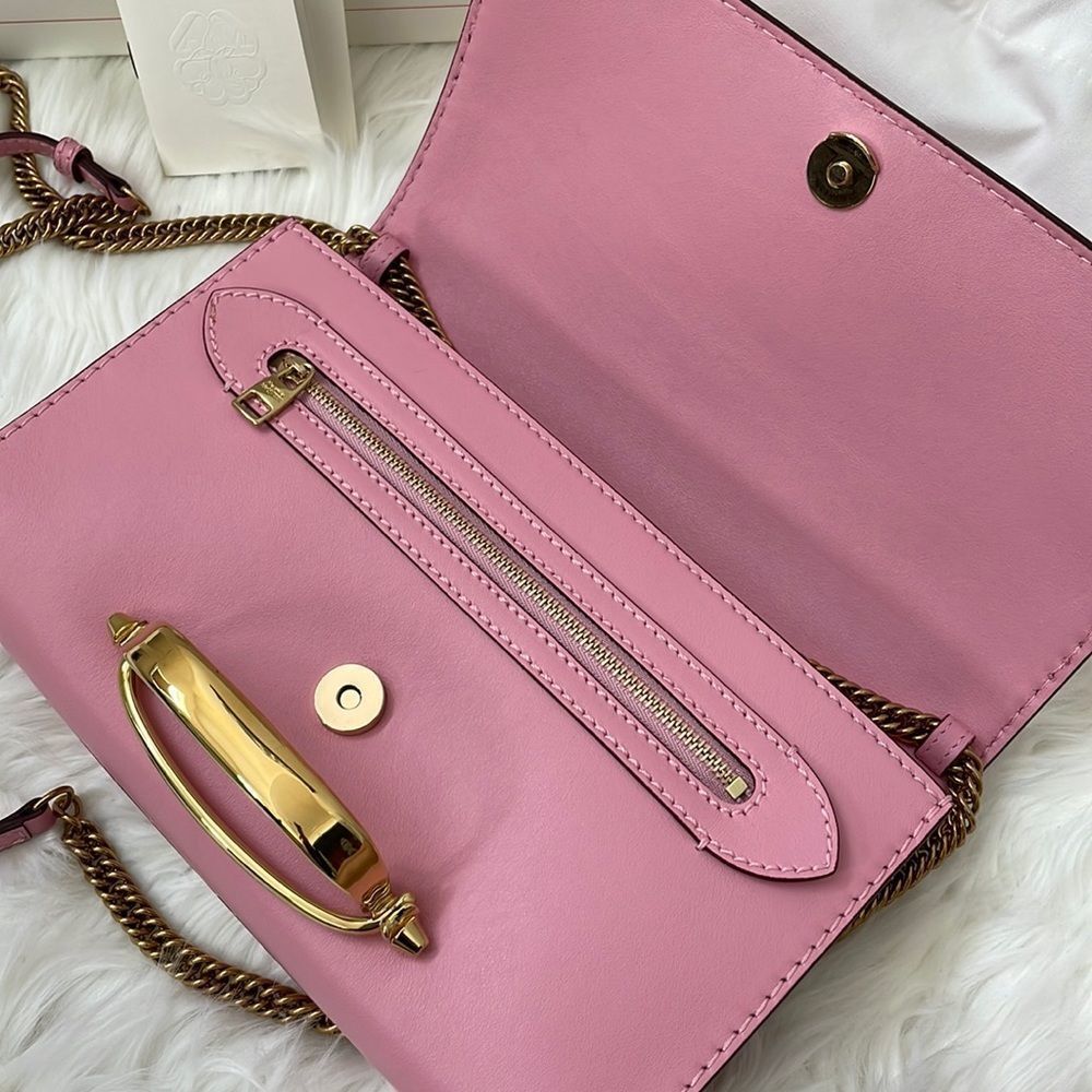 Alexander McQueen Clutch Shoulder Bag - Barbie Pink - Handbag - Designer - Gold - Picture 10 of 14